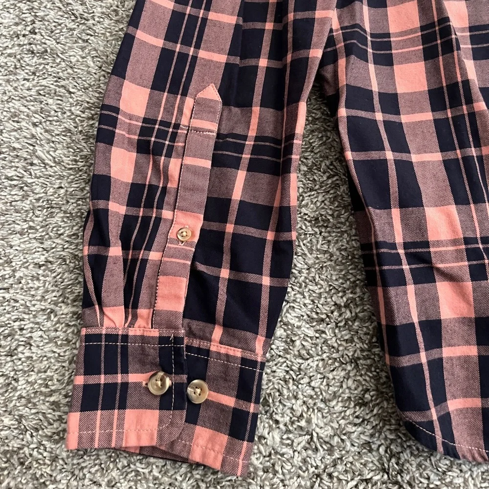 The North Face men’s button